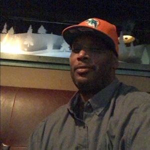 Meet your Posher, Angelo